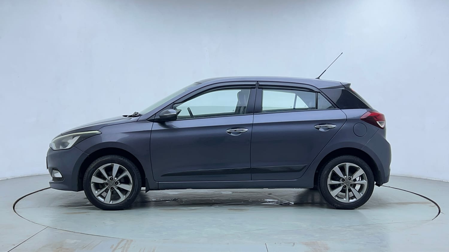 Used 2016 Hyundai Elite i20 Asta 1.2 Petrol Manual exterior LEFT SIDE VIEW