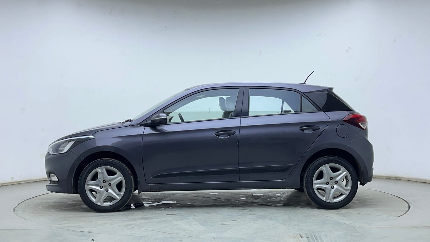 Used 2017 Hyundai Elite i20 Asta 1.2 Petrol Manual exterior LEFT SIDE VIEW