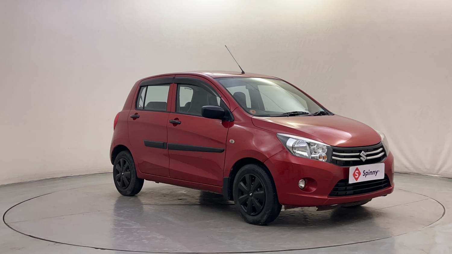 Used 2015 Maruti Suzuki Celerio VXi AMT Petrol Automatic exterior RIGHT FRONT CORNER VIEW