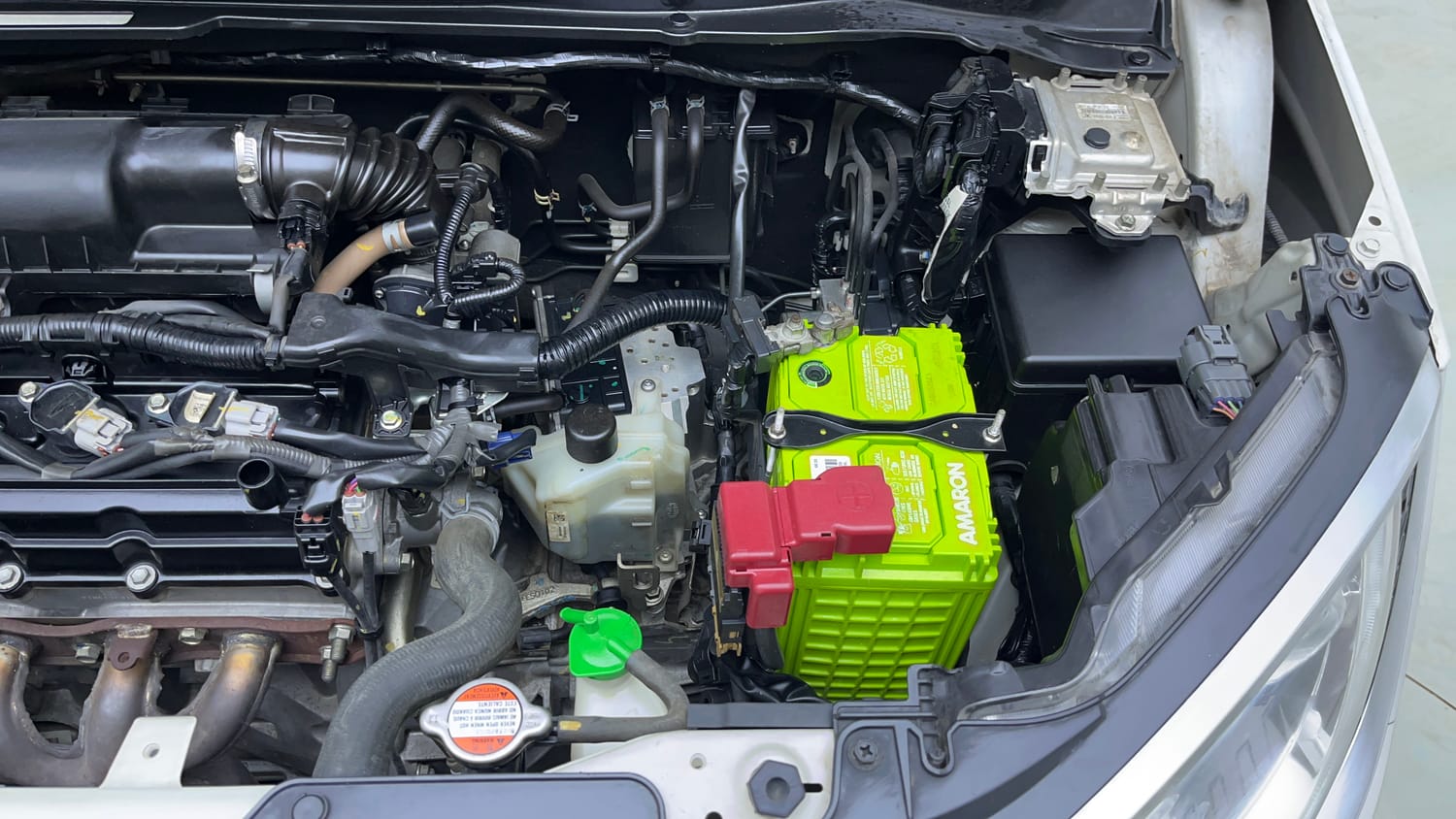 Used 2020 Maruti Suzuki Ignis Alpha 1.2 AMT Petrol Automatic engine ENGINE LEFT SIDE VIEW