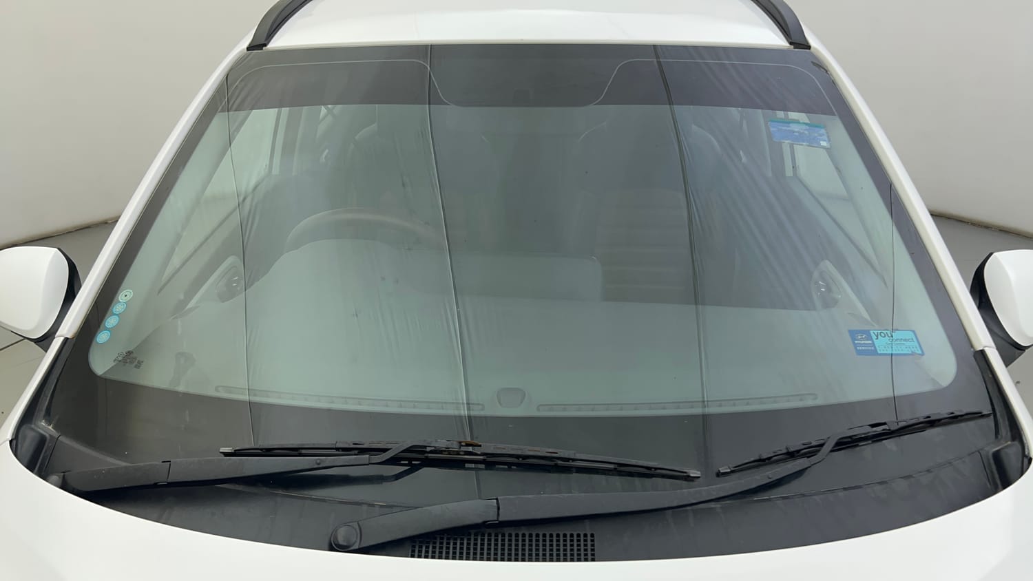 Used 2024 Hyundai Grand i10 Nios Sportz 1.2 Kappa CNG Cng Manual exterior FRONT WINDSHIELD VIEW