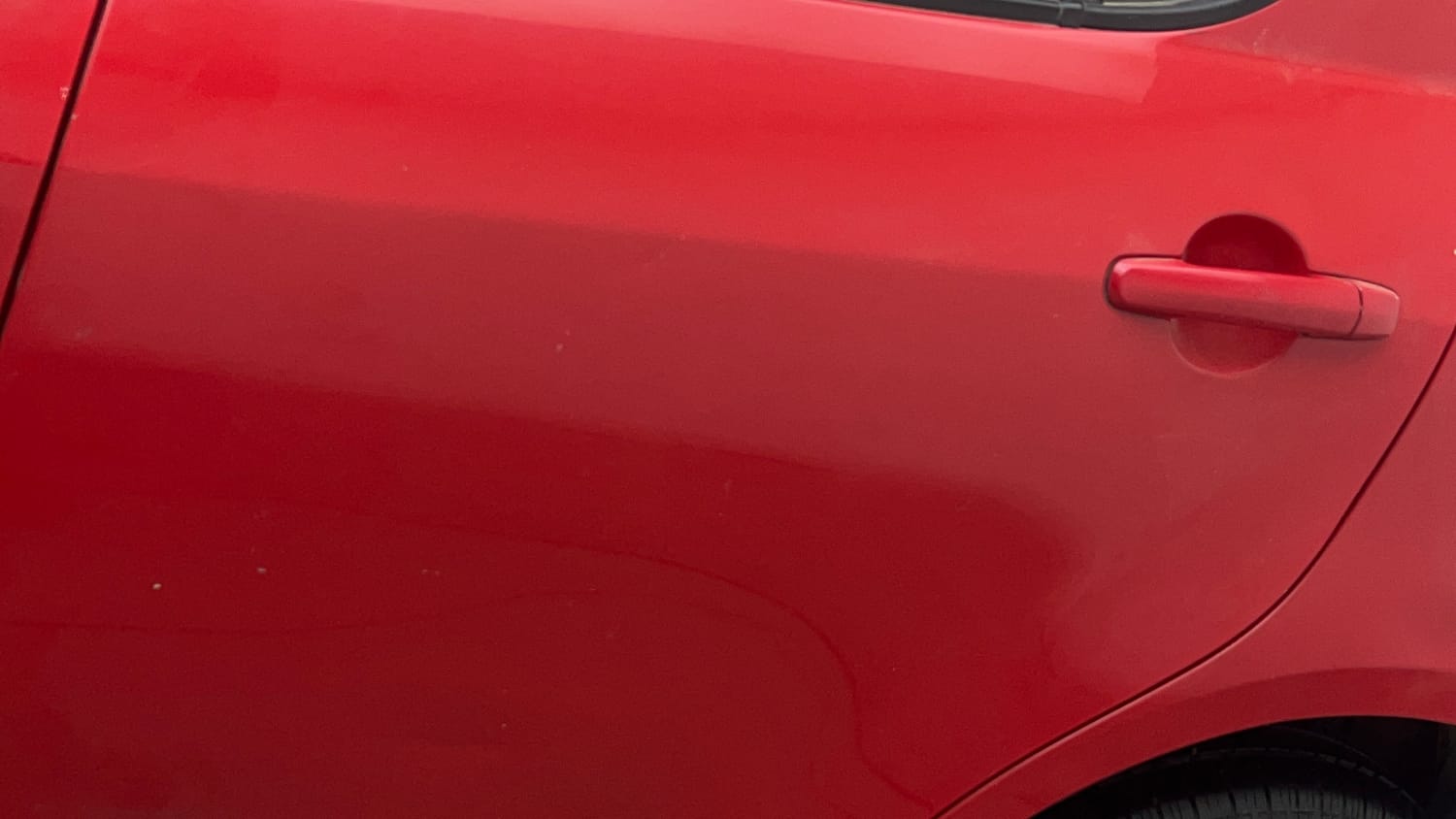 Used 2015 Maruti Suzuki Swift VXi Petrol Manual dents MINOR DENT