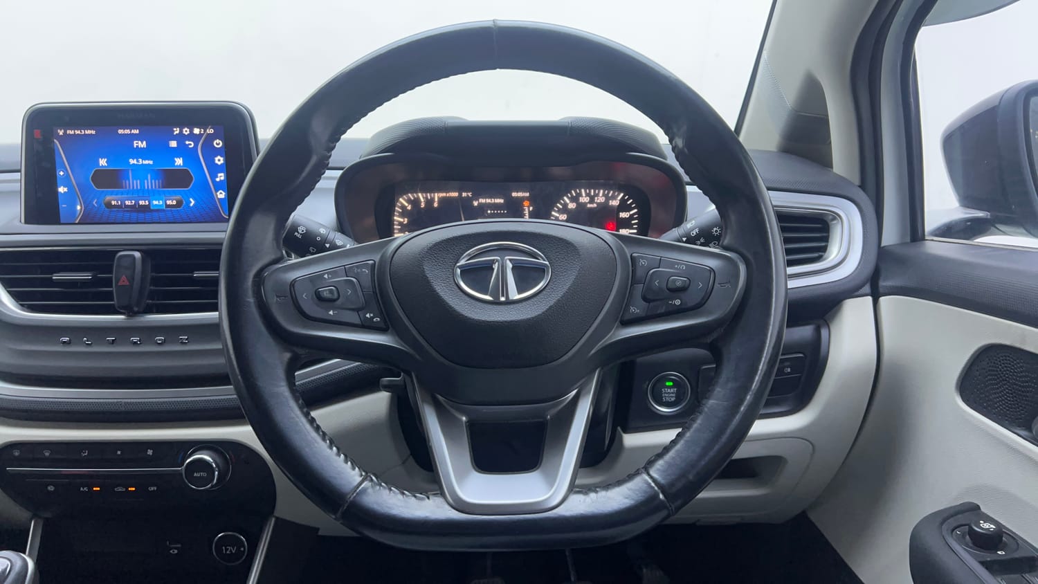 Used 2022 Tata Altroz XZ Plus Diesel Diesel Manual interior STEERING VIEW