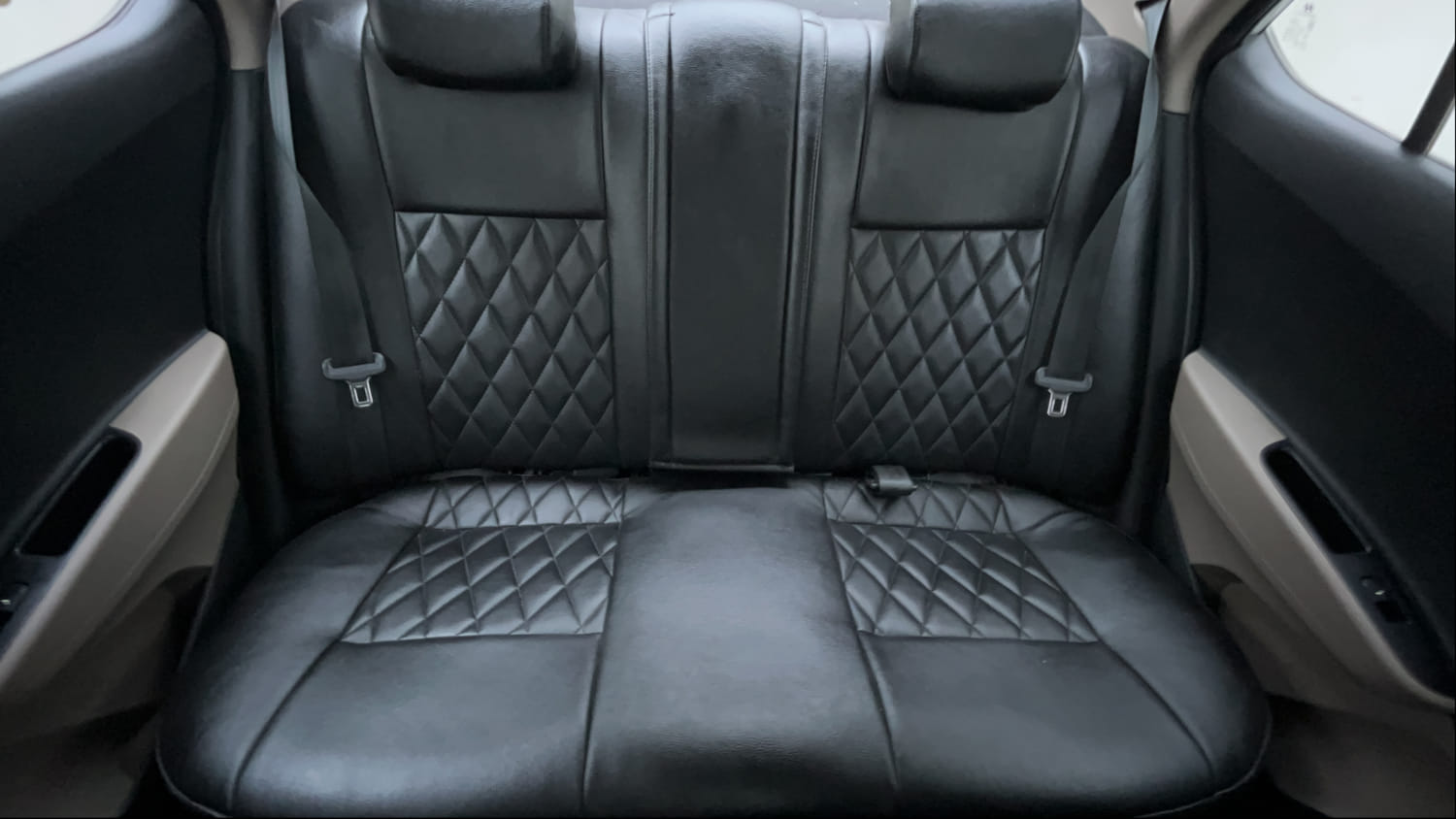 Used 2015 Hyundai Xcent S 1.2 (O) Petrol Manual interior REAR SEAT CONDITION VIEW
