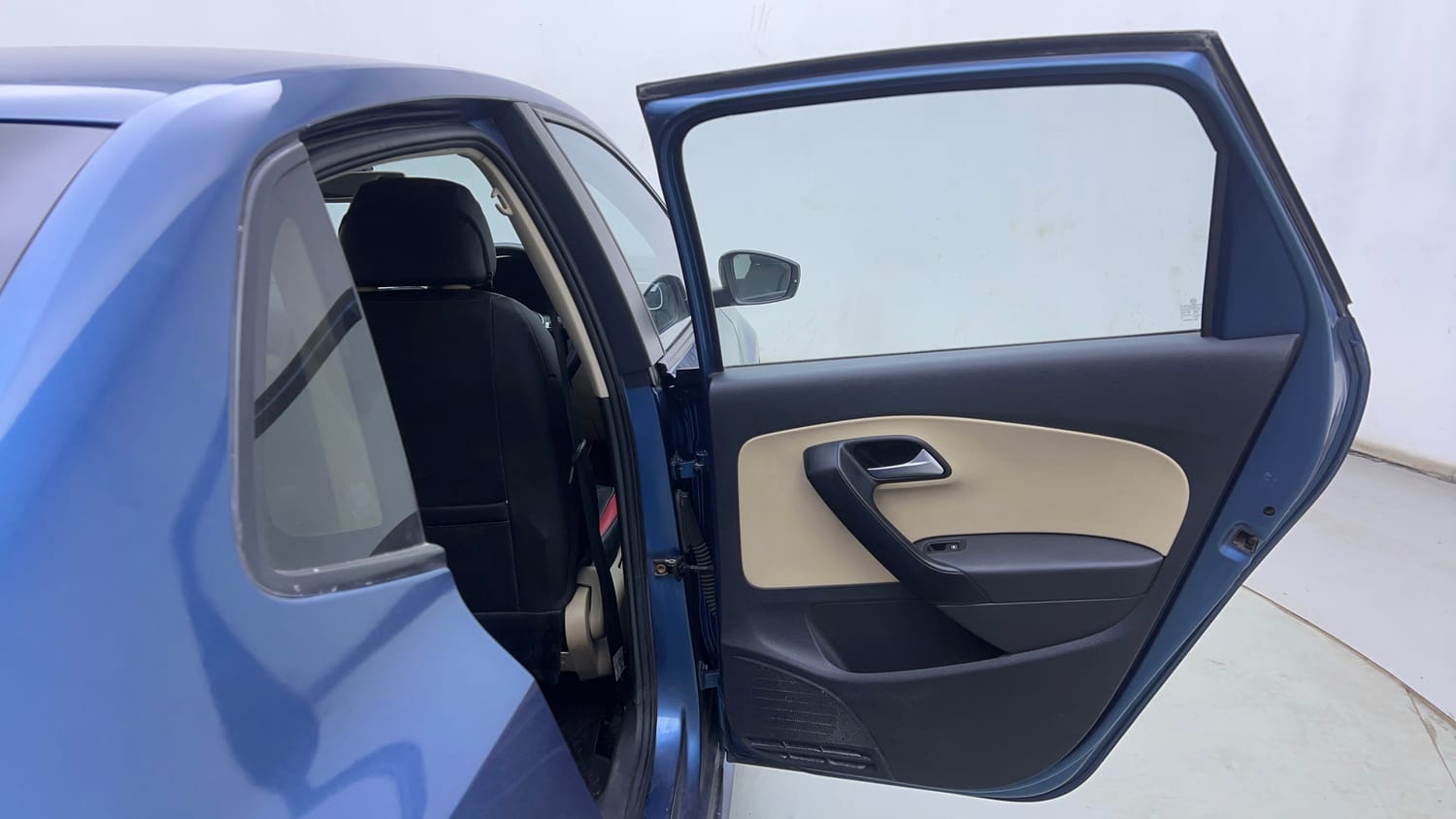 Used 2017 Volkswagen Ameo Highline1.2L (P) Petrol Manual interior RIGHT REAR DOOR OPEN VIEW