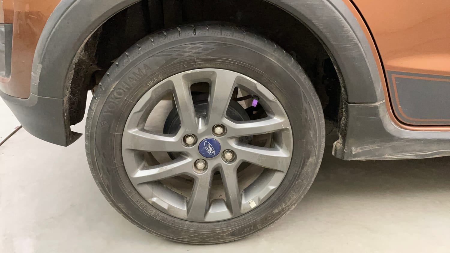 Used 2020 Ford Freestyle Titanium Plus 1.2 Ti-VCT Petrol Manual tyres RIGHT REAR TYRE RIM VIEW