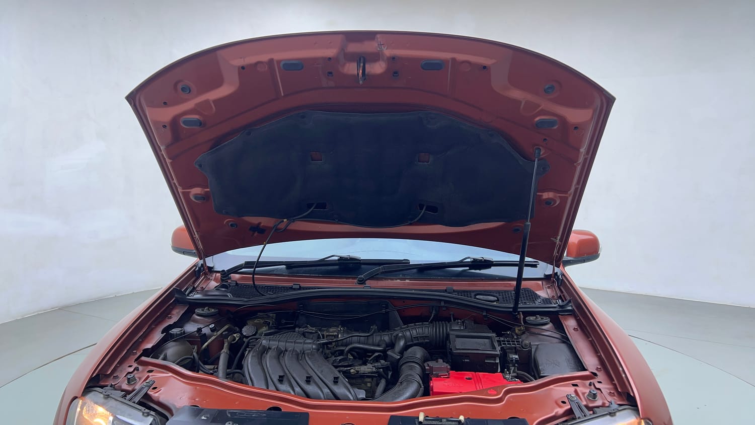 Used 2018 Renault Duster RXL Petrol Petrol Manual engine ENGINE & BONNET OPEN FRONT VIEW
