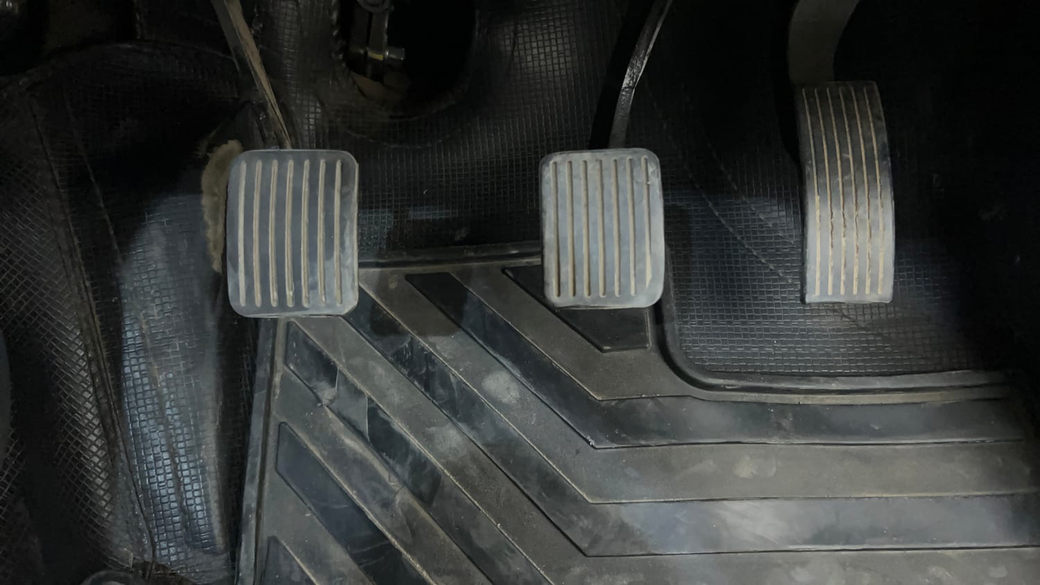 Used 2020 Hyundai Grand i10 Nios Sportz Petrol+cng(outside fitted) Cng Manual interior PEDALS VIEW