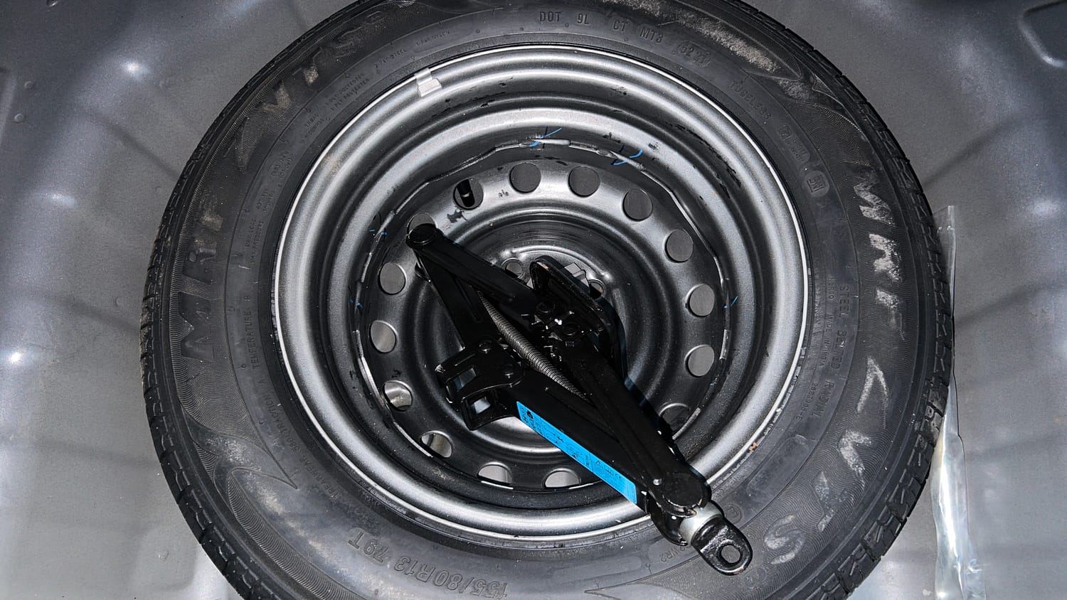 Used 2022 Hyundai Santro Sportz Petrol Manual tyres SPARE TYRE VIEW