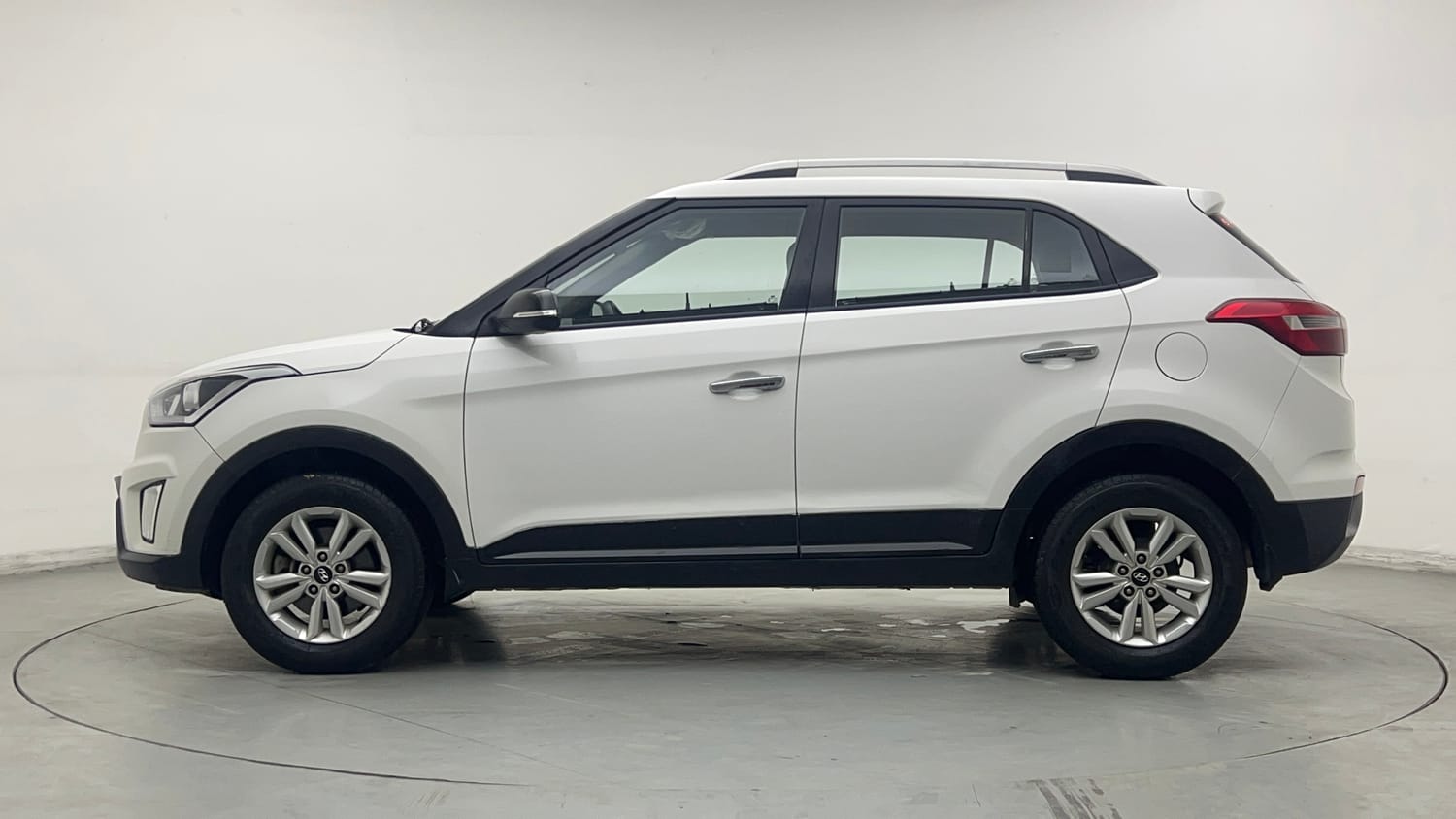 Used 2016 Hyundai Creta 1.6 SX Plus Petrol Petrol Manual exterior LEFT SIDE VIEW