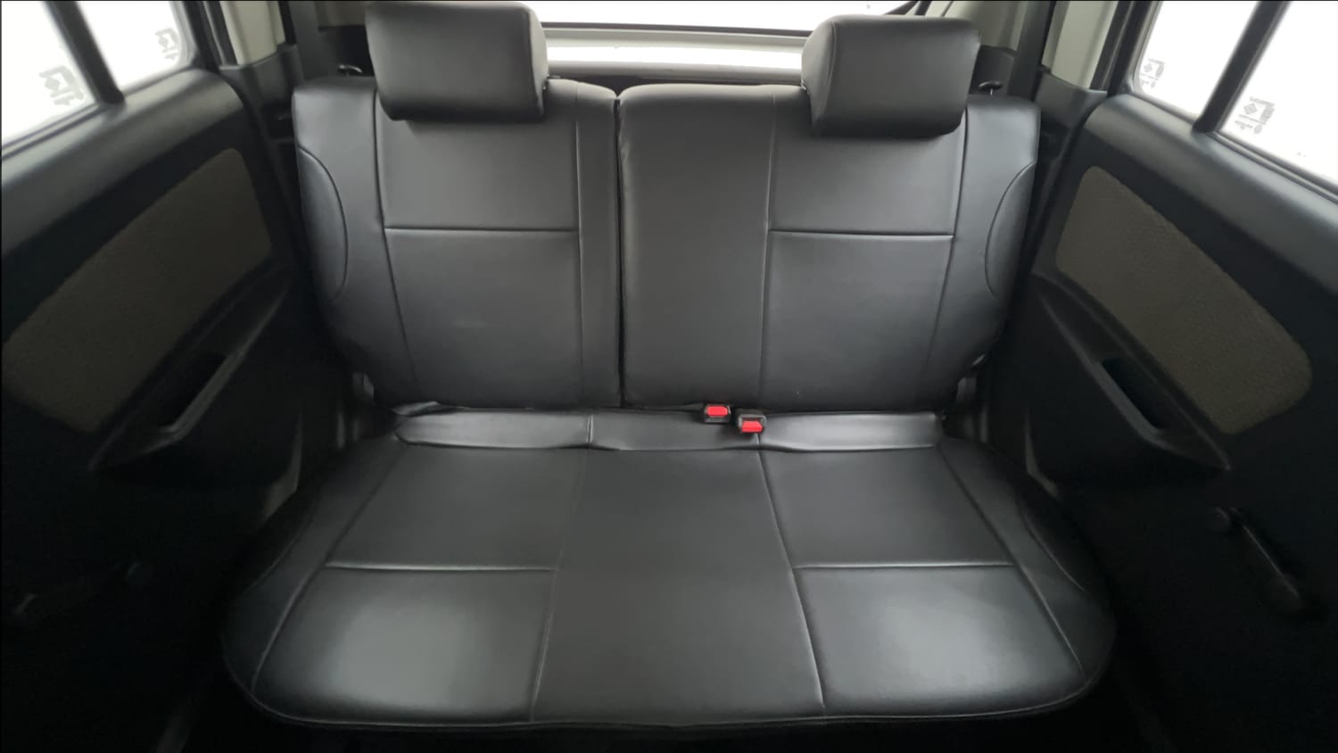 Used 2016 Maruti Suzuki Wagon R LXI Petrol Manual interior REAR SEAT CONDITION VIEW