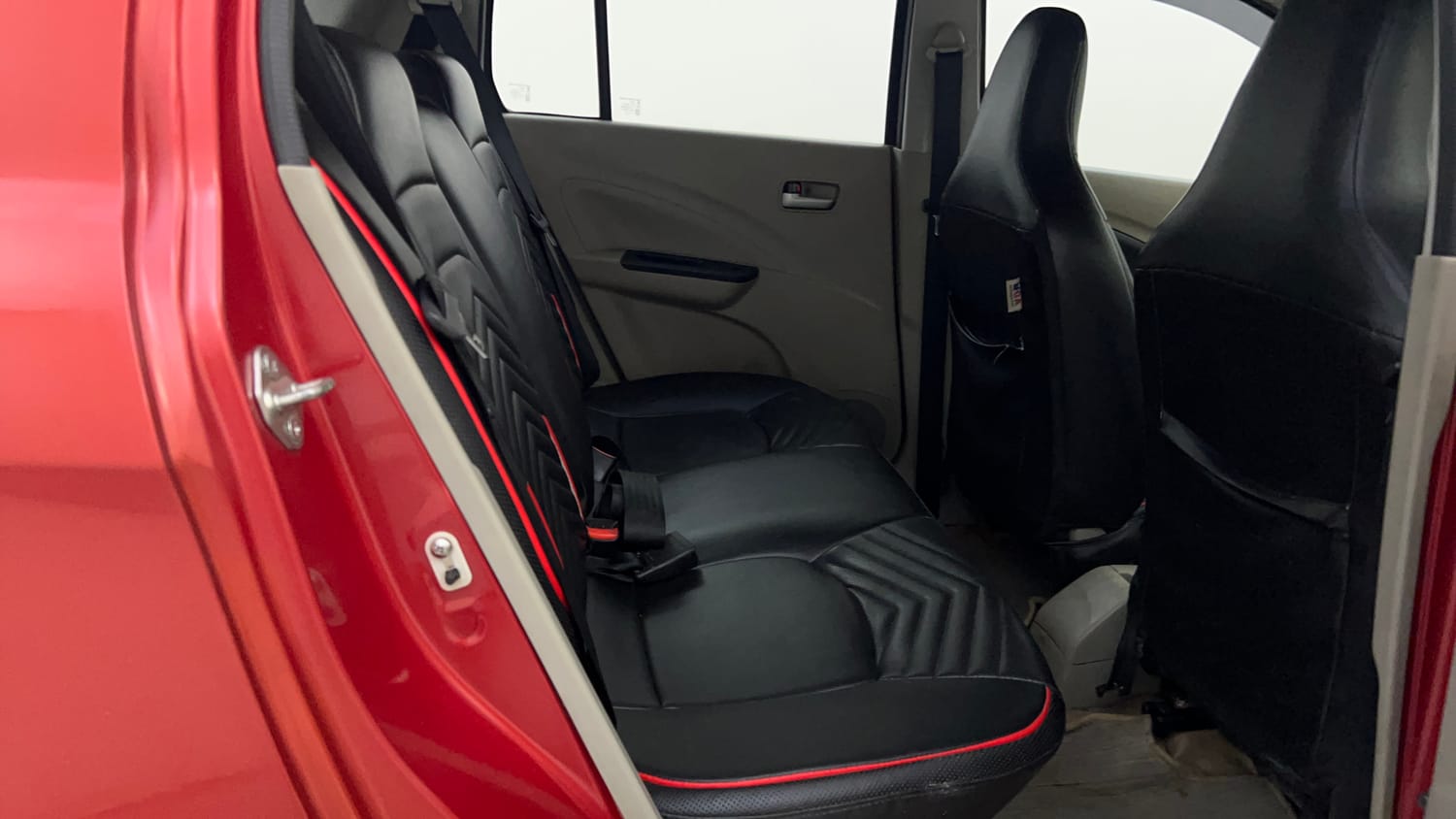 Used 2015 Maruti Suzuki Celerio VXi AMT Petrol Automatic interior RIGHT SIDE REAR DOOR CABIN VIEW