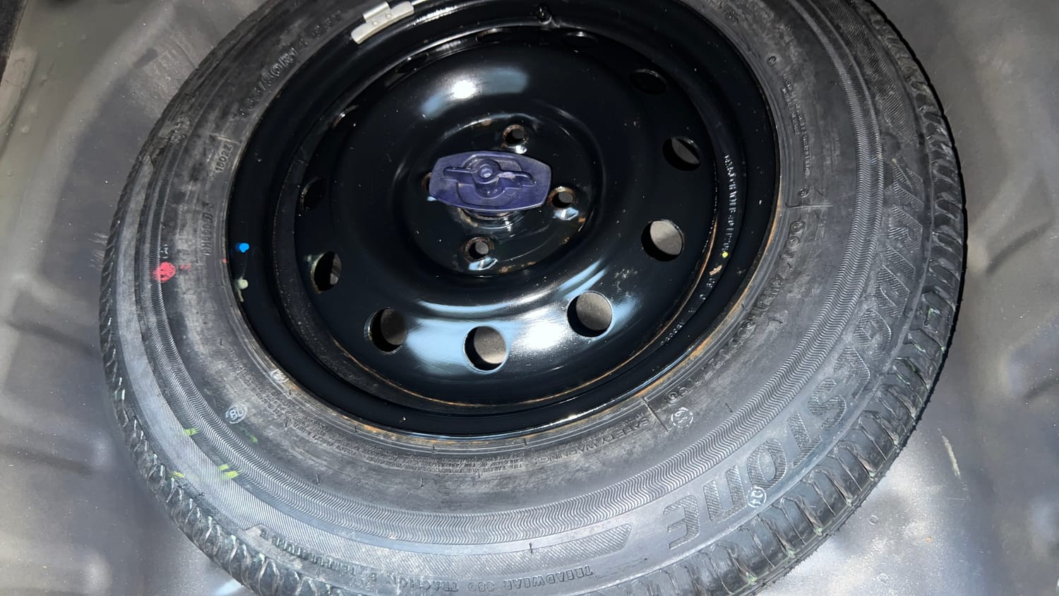 Used 2019 Maruti Suzuki Dzire VXi AMT Petrol Automatic tyres SPARE TYRE VIEW