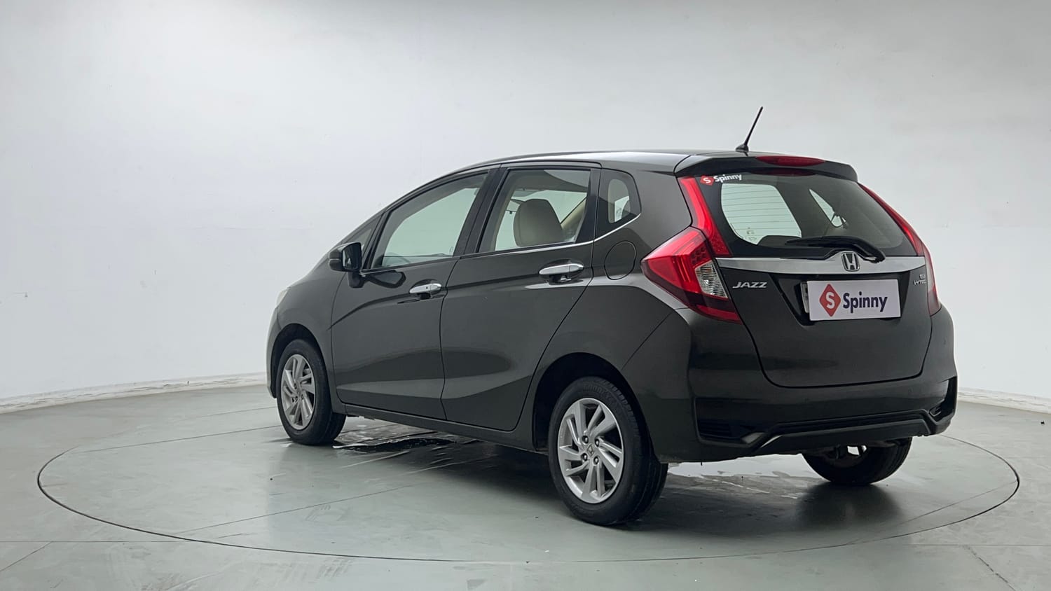 Used 2022 Honda Jazz VX CVT Petrol Automatic exterior LEFT REAR CORNER VIEW