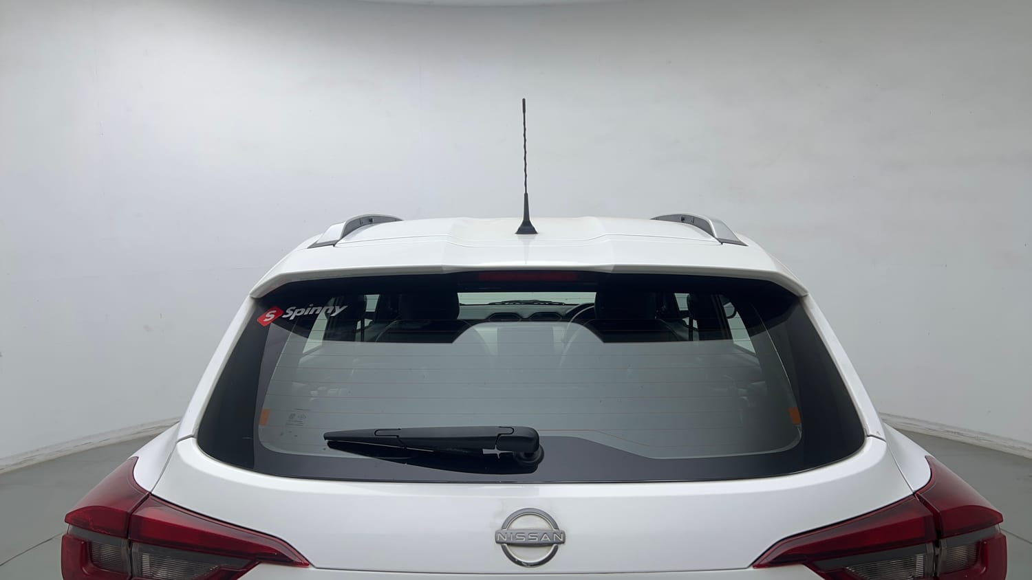 Used 2022 Nissan Magnite XE Petrol Manual exterior BACK WINDSHIELD VIEW