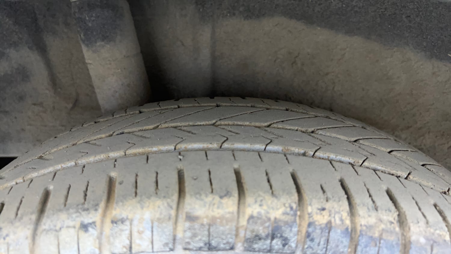 Used 2020 Maruti Suzuki Wagon R ZXi 1.2 Petrol Manual tyres RIGHT REAR TYRE TREAD VIEW