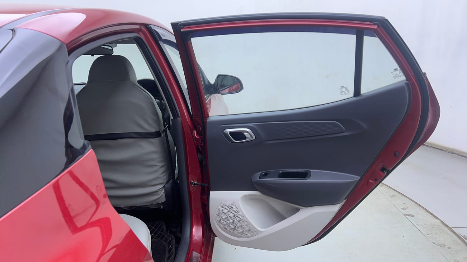 Used 2020 Hyundai Aura SX 1.2 Petrol Petrol Manual interior RIGHT REAR DOOR OPEN VIEW