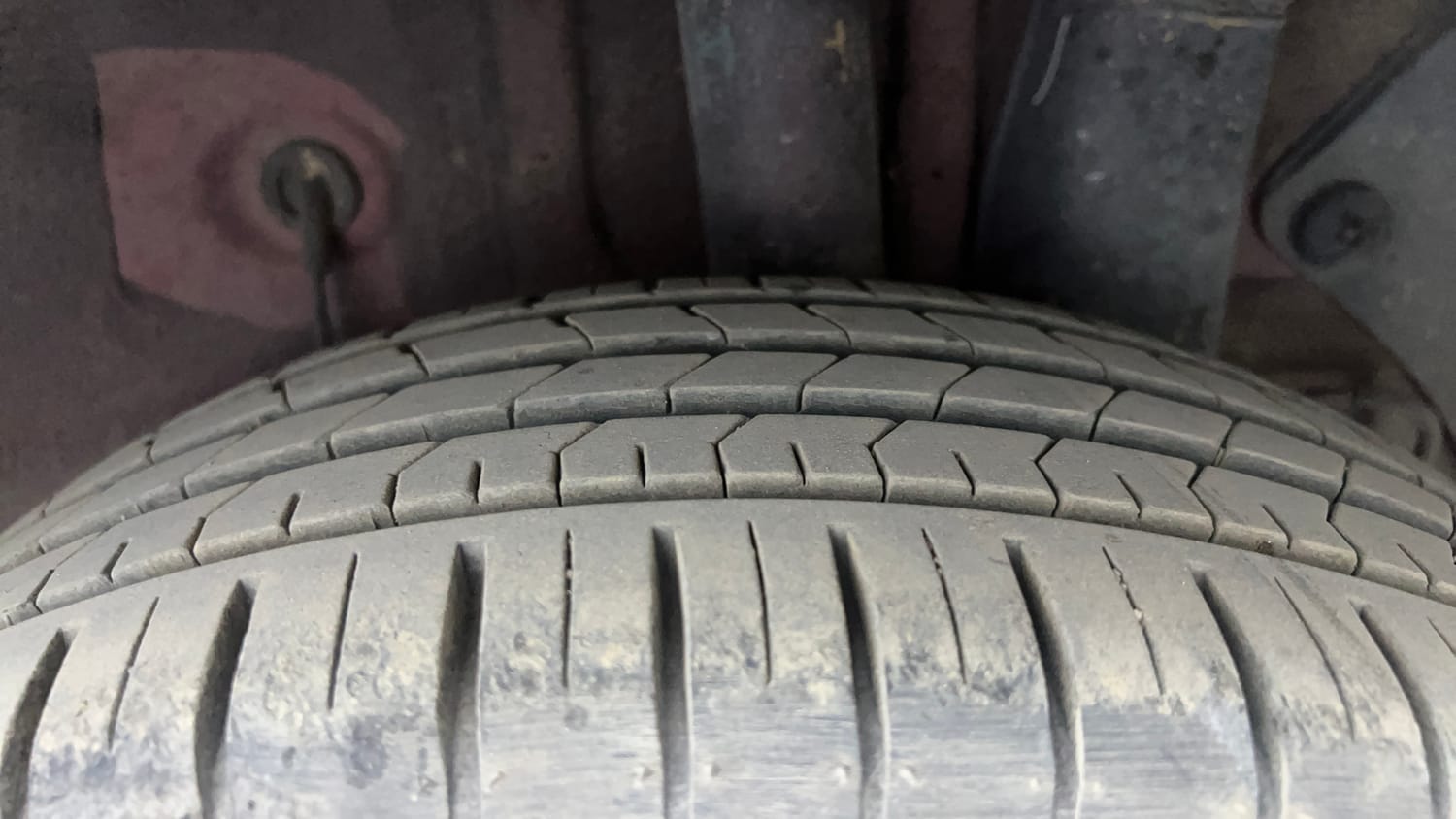 Used 2017 Hyundai Elite i20 Asta 1.2 Petrol Manual tyres LEFT REAR TYRE TREAD VIEW