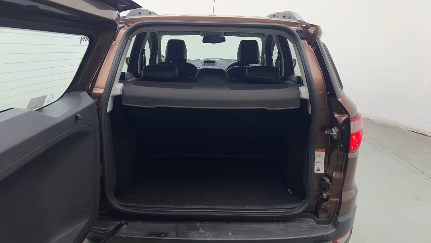 Used 2017 Ford EcoSport Trend+ 1.0L EcoBoost Petrol Manual interior DICKY INSIDE VIEW