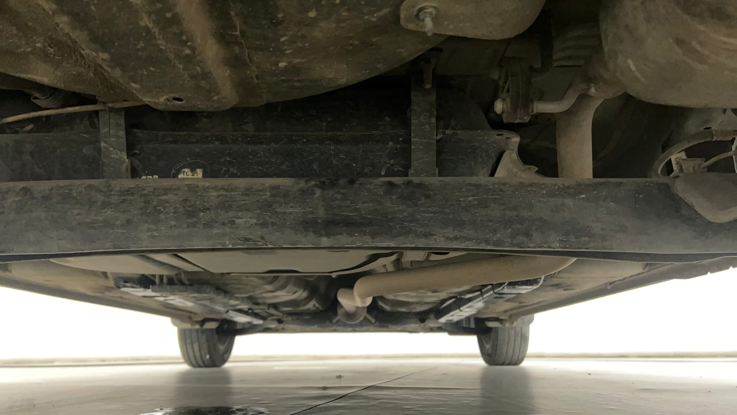 Used 2020 Hyundai Grand i10 Nios Sportz Petrol+cng(outside fitted) Cng Manual extra REAR UNDERBODY VIEW (TAKEN FROM REAR)