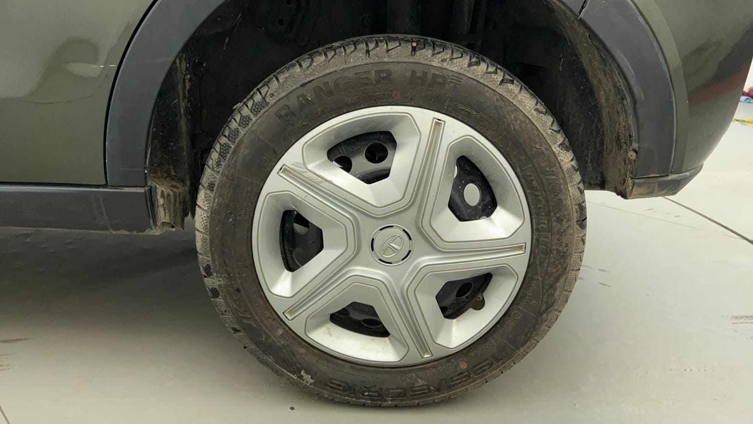 Used 2021 Tata Nexon XM Petrol Manual tyres LEFT REAR TYRE RIM VIEW