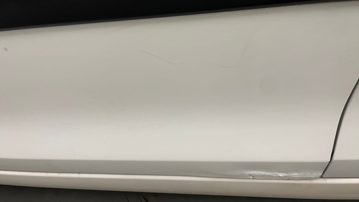 Used 2015 Maruti Suzuki Swift Dzire VXI Petrol Manual dents MINOR DENT