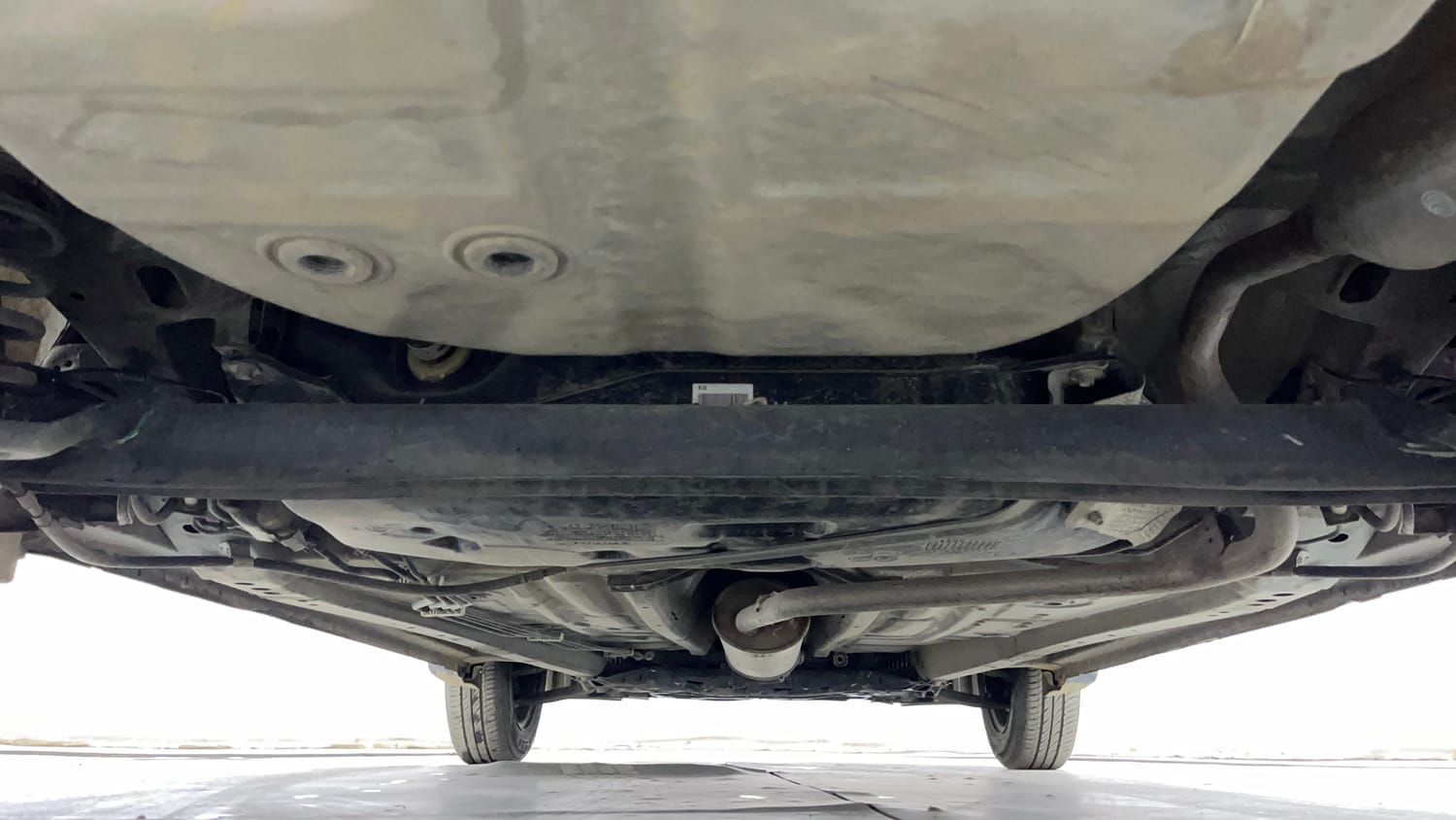Used 2022 Maruti Suzuki Wagon R ZXi 1.2 Petrol Manual extra REAR UNDERBODY VIEW (TAKEN FROM REAR)
