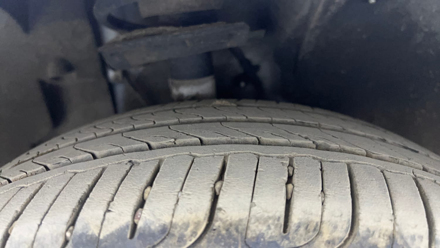 Used 2022 Tata Altroz XZ Plus Diesel Diesel Manual tyres RIGHT FRONT TYRE TREAD VIEW