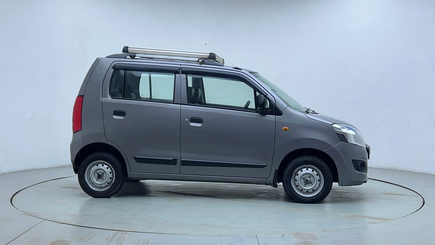 Used 2016 Maruti Suzuki Wagon R LXI CNG Cng Manual exterior RIGHT SIDE VIEW