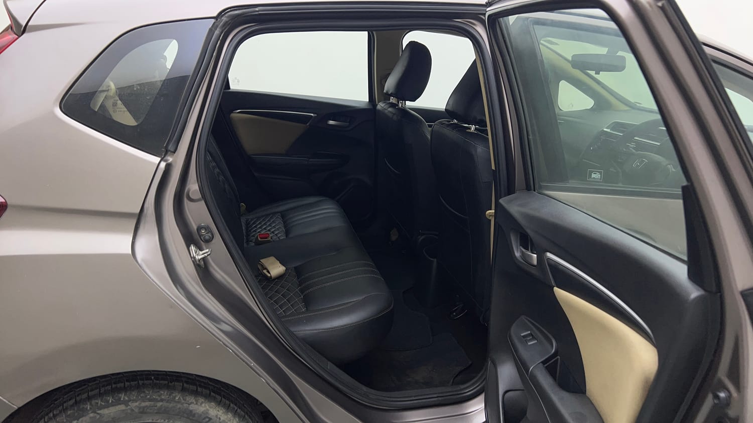 Used 2015 Honda Jazz V AT Petrol Petrol Automatic interior RIGHT SIDE REAR DOOR CABIN VIEW
