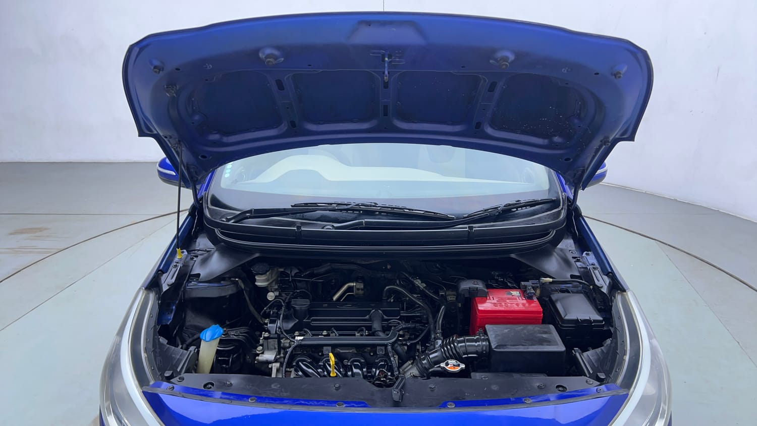 Used 2014 Hyundai Elite i20 Sportz 1.2 Petrol Manual engine ENGINE & BONNET OPEN FRONT VIEW
