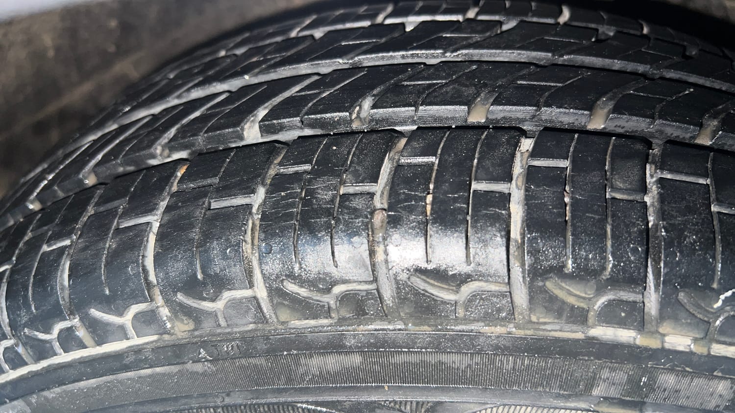 Used 2022 Hyundai Santro Sportz Petrol Manual tyres RIGHT FRONT TYRE TREAD VIEW