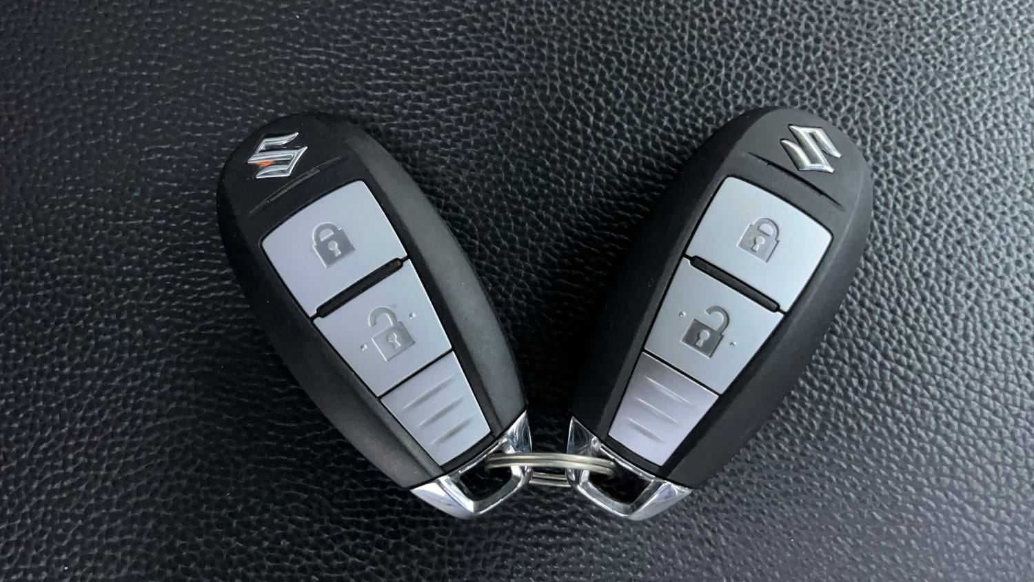 Used 2020 Maruti Suzuki Ignis Alpha 1.2 AMT Petrol Automatic extra CAR KEY VIEW