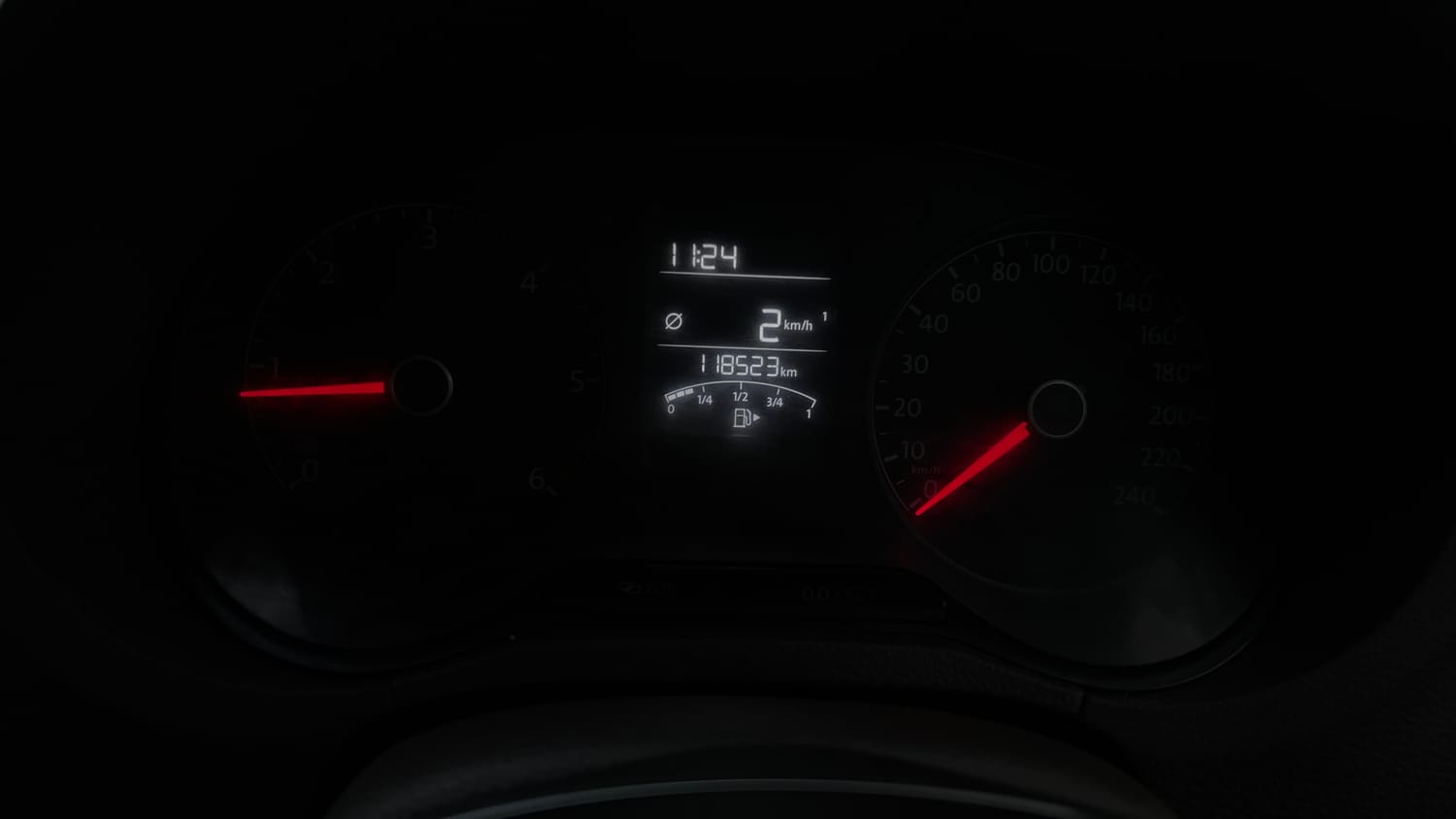 Used 2015 Volkswagen Vento Highline Diesel Diesel Manual interior CLUSTERMETER VIEW