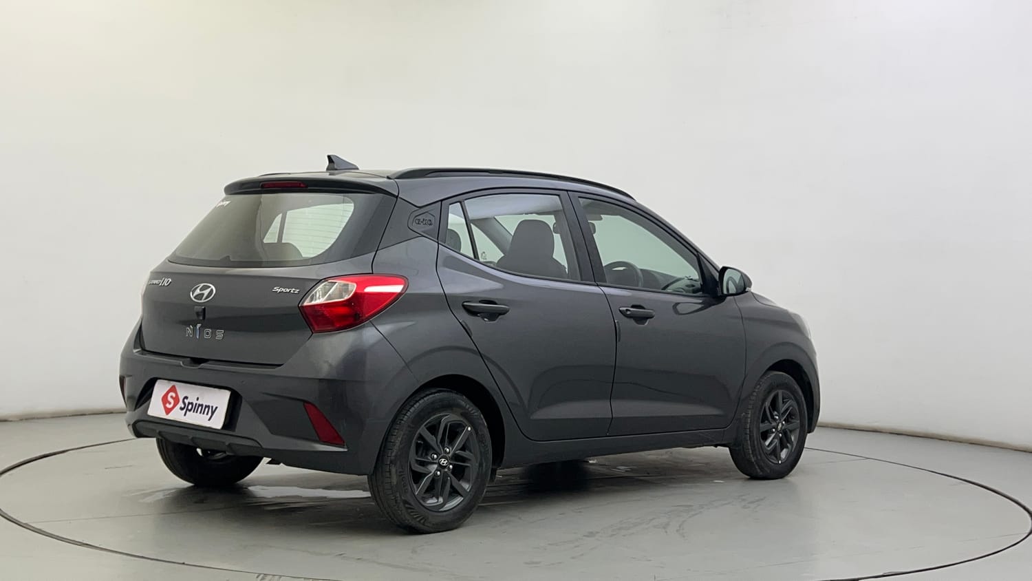 Used 2020 Hyundai Grand i10 Nios Sportz Petrol+cng(outside fitted) Cng Manual exterior RIGHT REAR CORNER VIEW