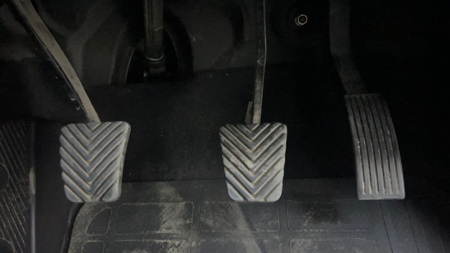 Used 2017 Hyundai Elite i20 Asta 1.2 Petrol Manual interior PEDALS VIEW
