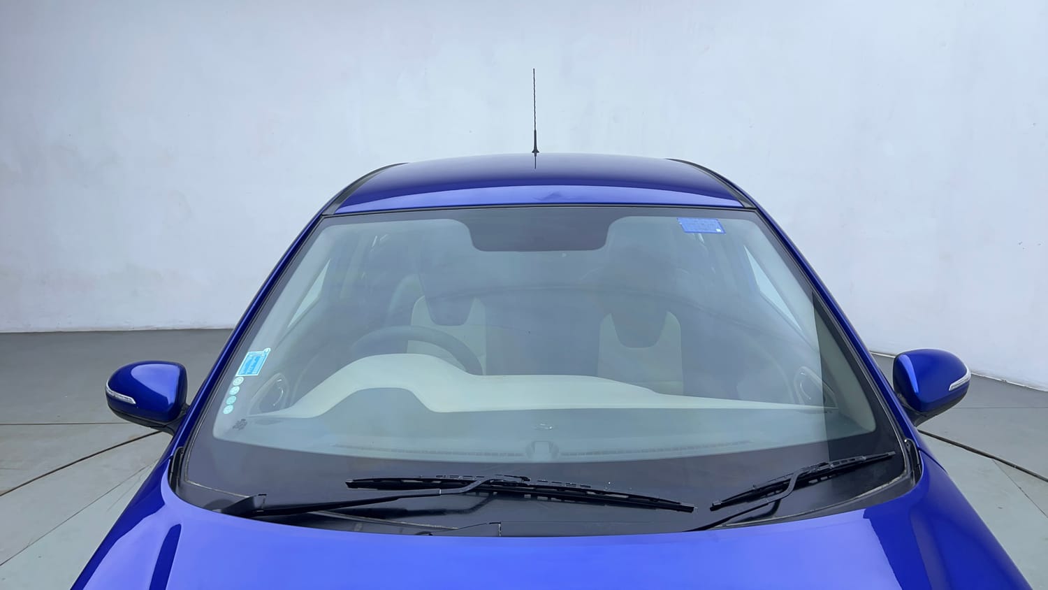 Used 2014 Hyundai Elite i20 Sportz 1.2 Petrol Manual exterior FRONT WINDSHIELD VIEW