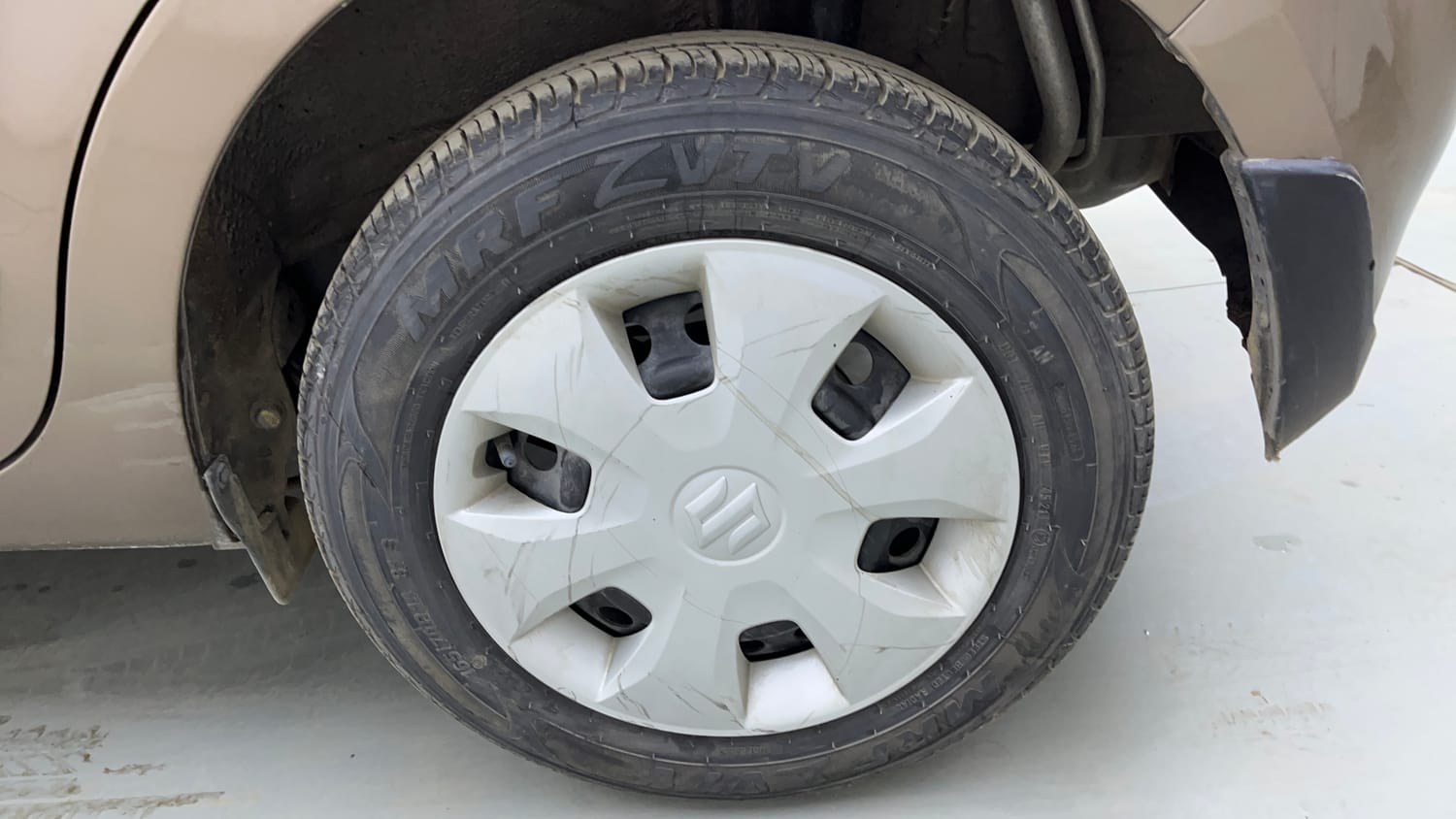 Used 2022 Maruti Suzuki Wagon R ZXi 1.2 Petrol Manual tyres LEFT REAR TYRE RIM VIEW