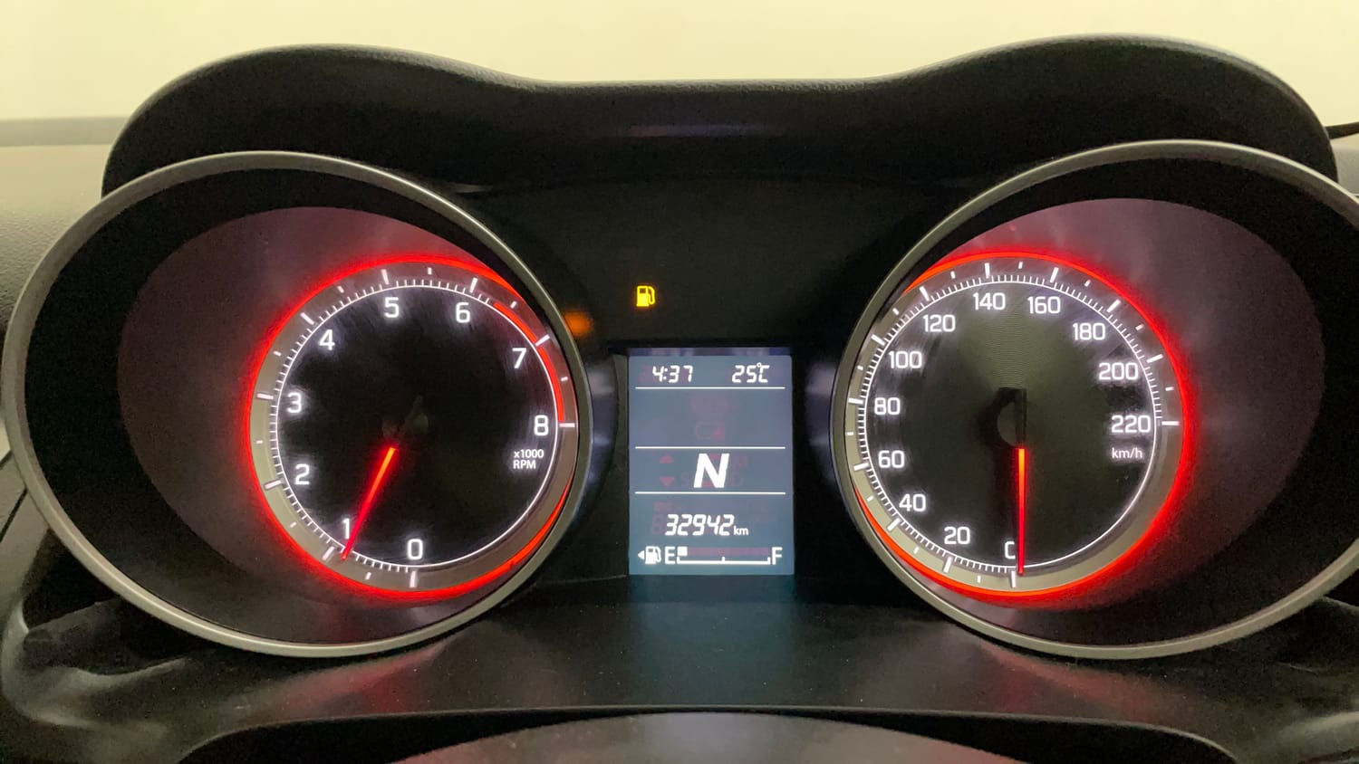 Used 2019 Maruti Suzuki Swift ZXi AMT Petrol Automatic interior CLUSTERMETER VIEW