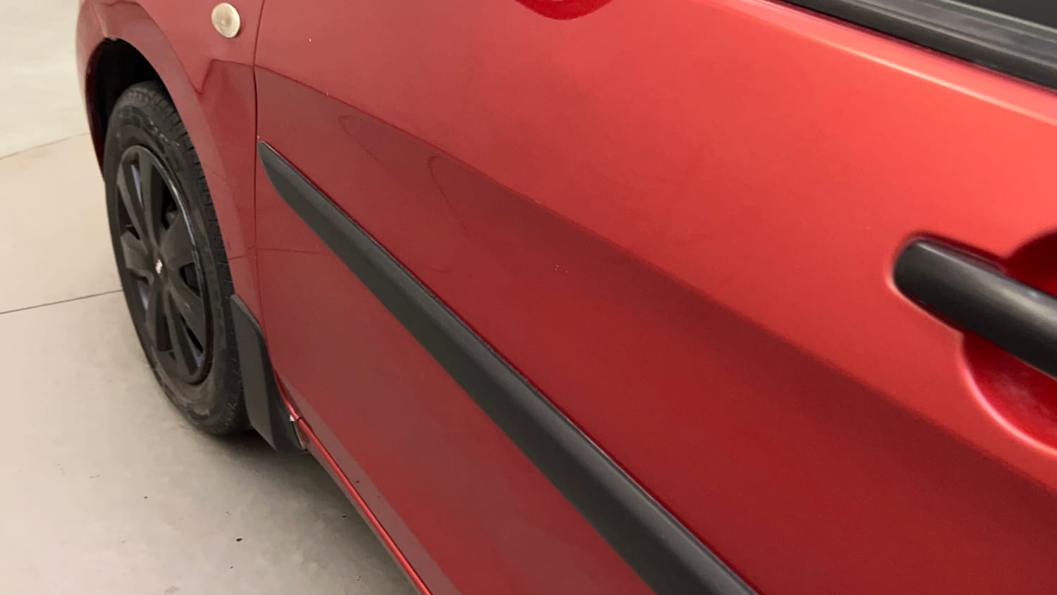 Used 2015 Maruti Suzuki Celerio VXi AMT Petrol Automatic dents MINOR DENT