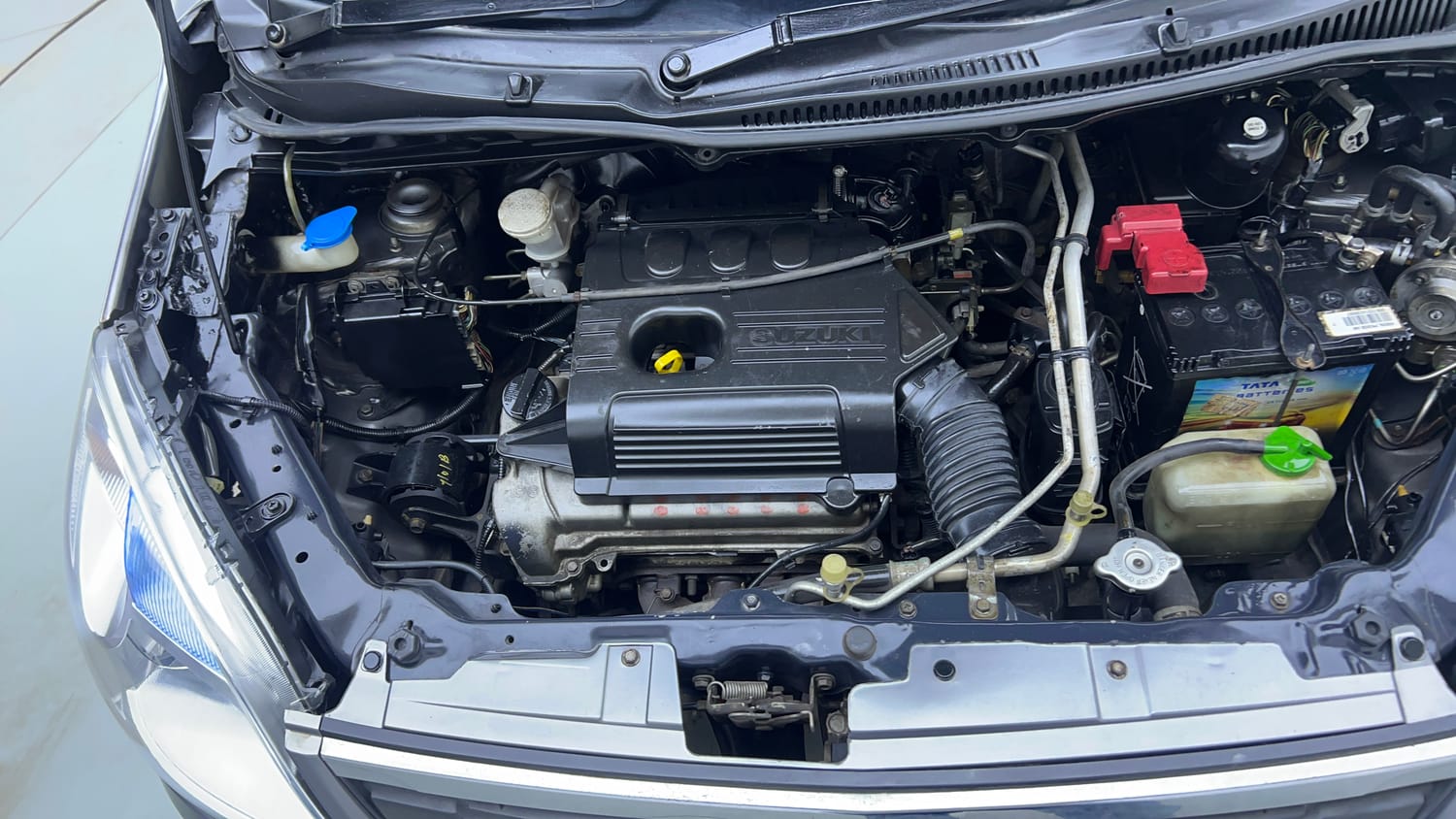 Used 2016 Maruti Suzuki Wagon R LXI CNG Cng Manual engine ENGINE RIGHT SIDE VIEW