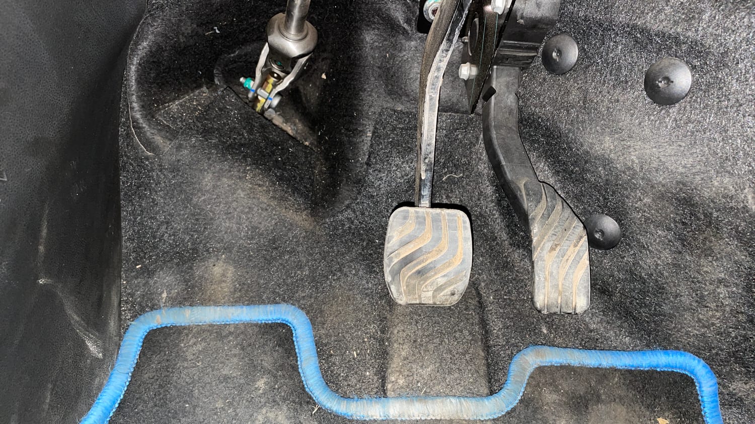 Used 2022 Renault Kiger RXT AMT Petrol Automatic interior PEDALS VIEW