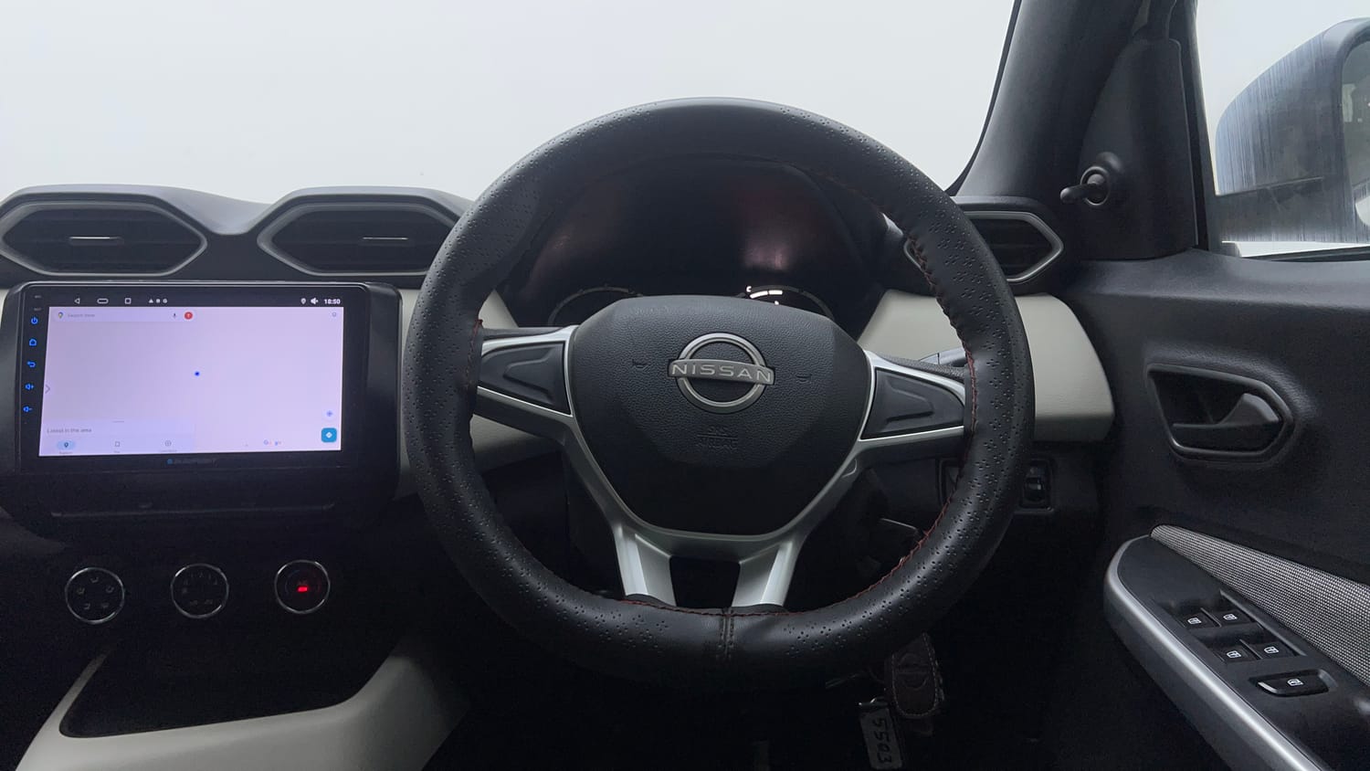 Used 2024 Nissan Magnite XE AMT Petrol Automatic interior STEERING VIEW