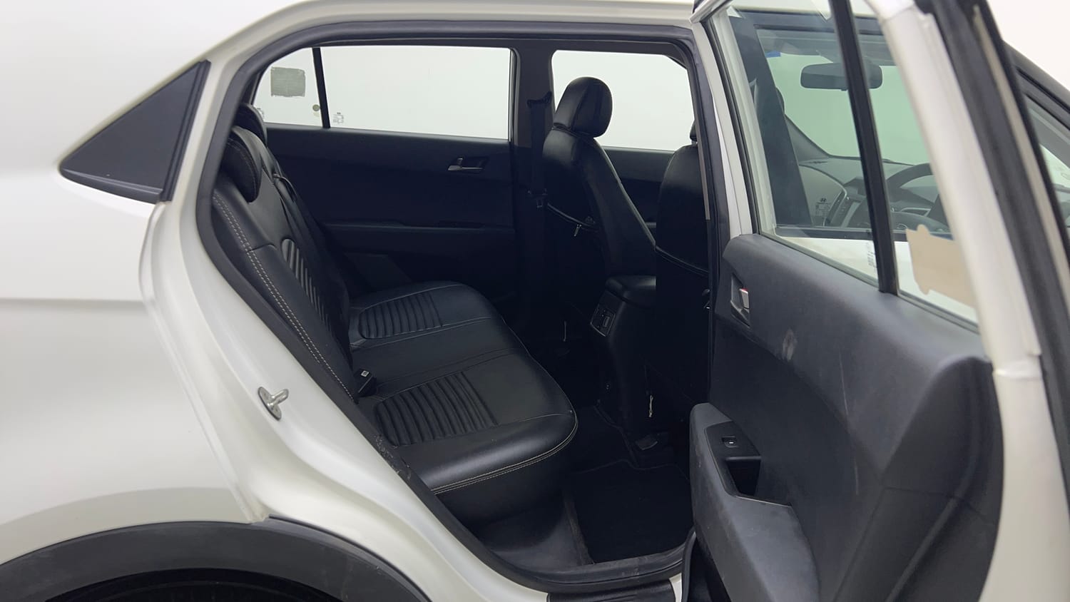 Used 2017 Hyundai Creta SX Plus 1.6  Petrol Petrol Manual interior RIGHT SIDE REAR DOOR CABIN VIEW