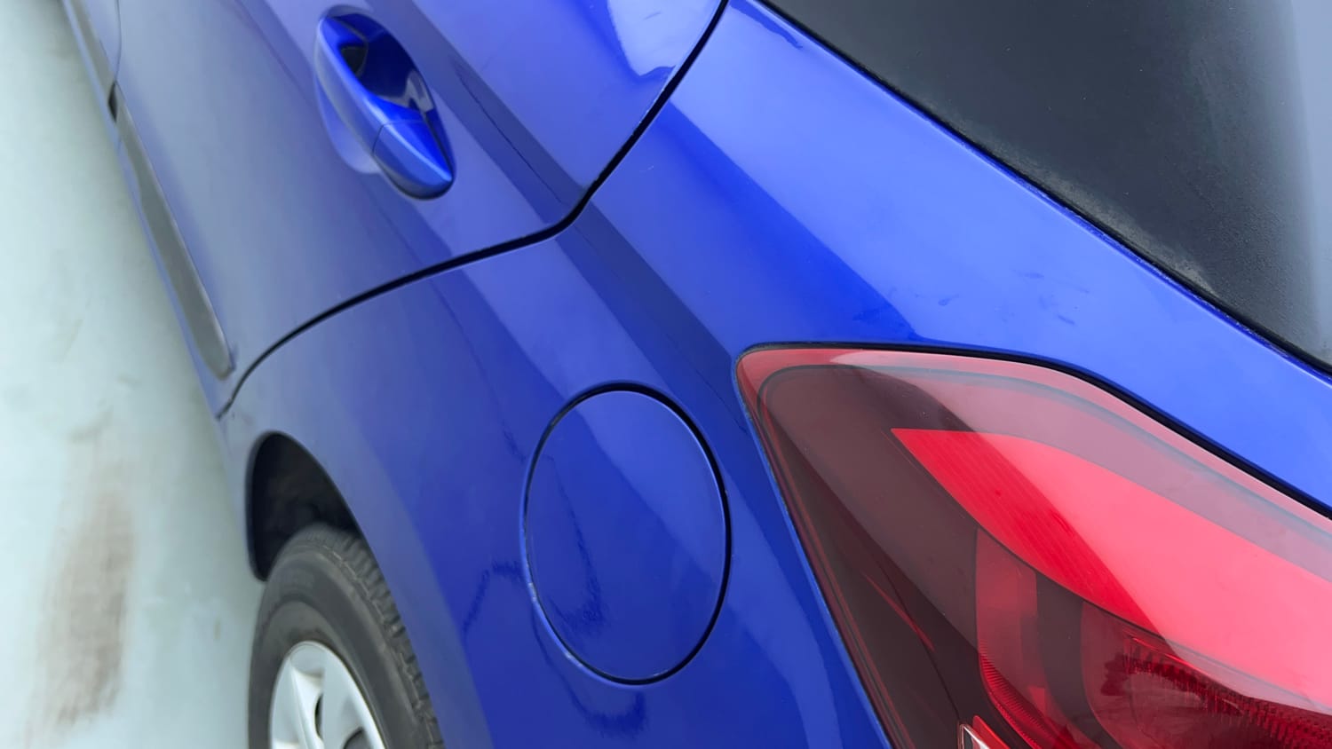 Used 2014 Hyundai Elite i20 Sportz 1.2 Petrol Manual dents MINOR DENT