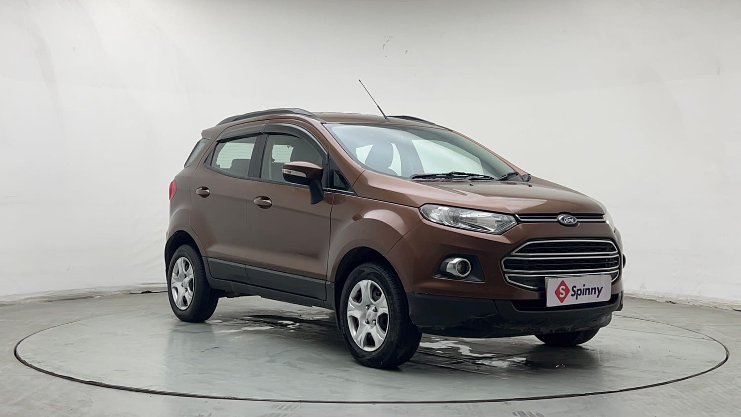 Used 2017 Ford EcoSport Trend+ 1.0L EcoBoost Petrol Manual exterior RIGHT FRONT CORNER VIEW