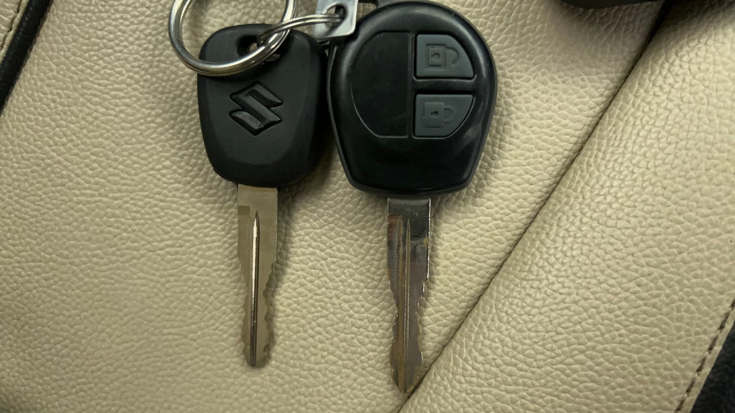 Used 2016 Maruti Suzuki Wagon R 1.0 VXI Petrol + CNG (Outside Fitted) Cng Manual extra CAR KEY VIEW