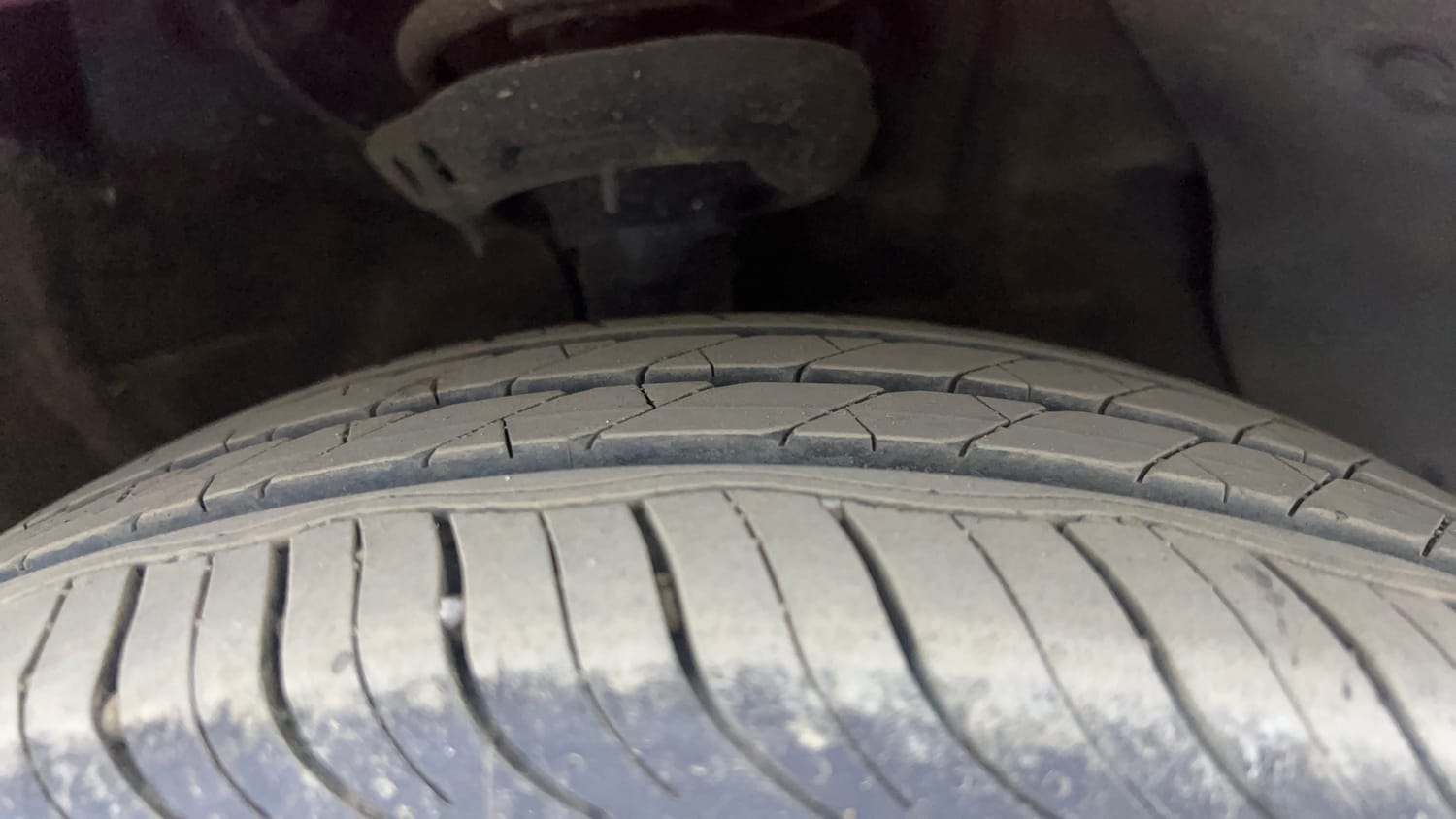 Used 2020 Hyundai Aura SX 1.2 Petrol Petrol Manual tyres RIGHT FRONT TYRE TREAD VIEW