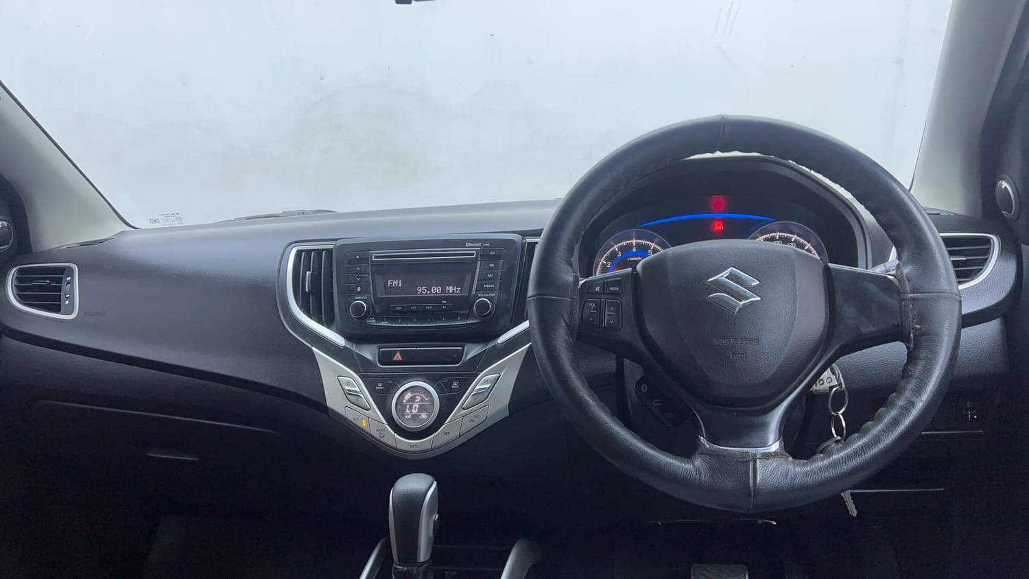 Used 2016 Maruti Suzuki Baleno Delta 1.2 AT Petrol Automatic interior DASHBOARD VIEW