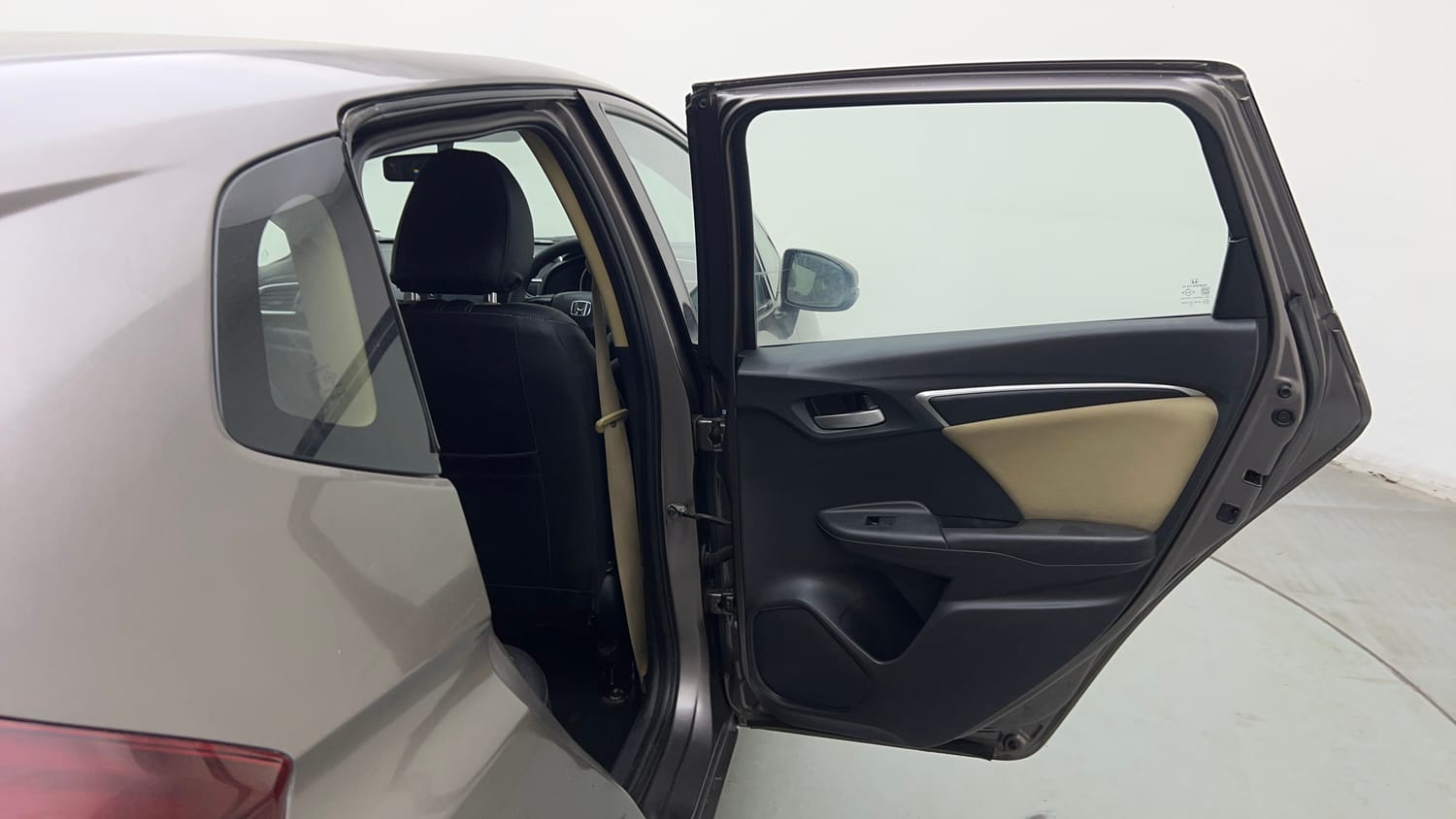 Used 2015 Honda Jazz V AT Petrol Petrol Automatic interior RIGHT REAR DOOR OPEN VIEW